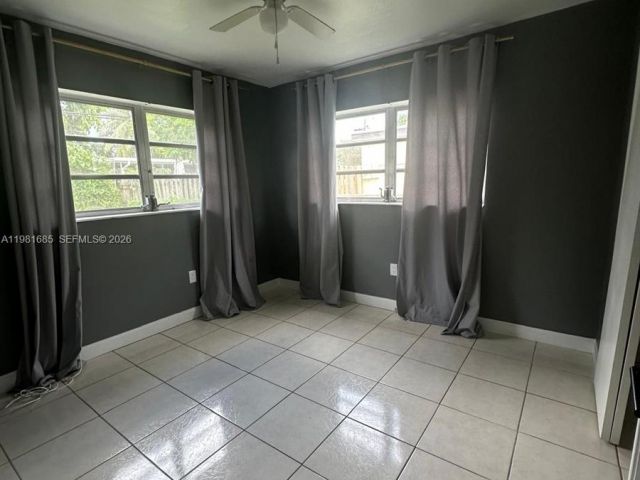 Дом в аренду по адресу 6443 Perry St 0 - фото 7472376