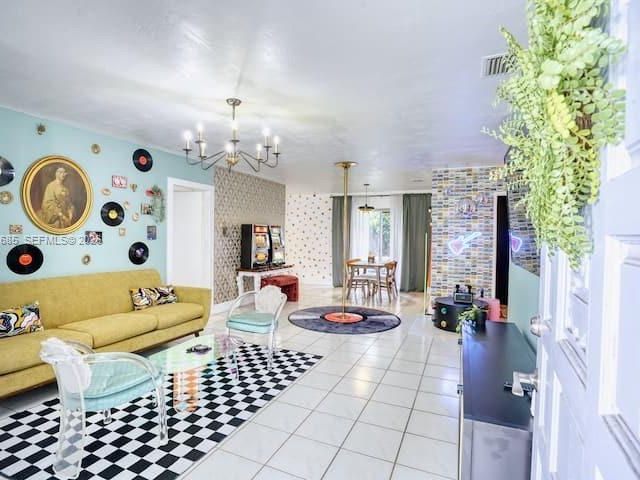 Дом в аренду по адресу 6443 Perry St 0 - фото 7472377