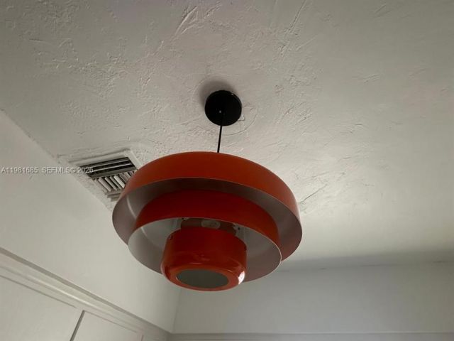 Дом в аренду по адресу 6443 Perry St 0 - фото 7472390