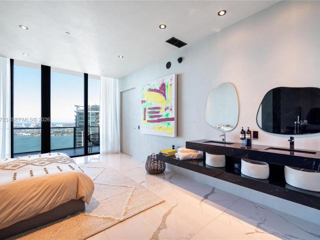 Квартира в аренду номерUPH5302 - фото 7494649