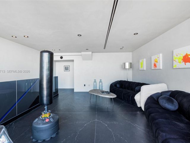 Квартира в аренду номерUPH5302 - фото 7494662