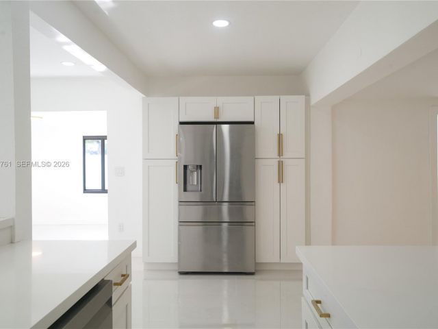 Продажа дома по адресу 315 NW 127th St - фото 7515167