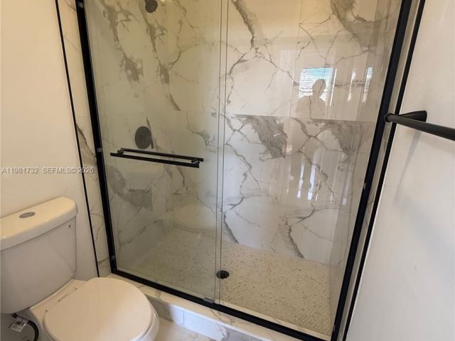 Дом в аренду по адресу 764 SW 106th Ave 1909 - фото 7455126