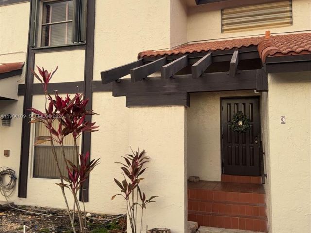 Продажа дома по адресу 15202 SW 46th Ln C-75 - фото 7518185