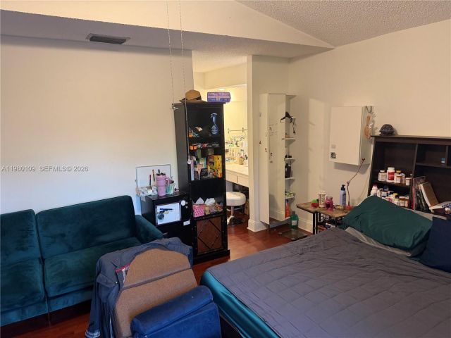 Продажа дома по адресу 15202 SW 46th Ln C-75 - фото 7518192