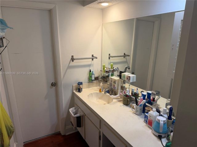 Продажа дома по адресу 15202 SW 46th Ln C-75 - фото 7518193