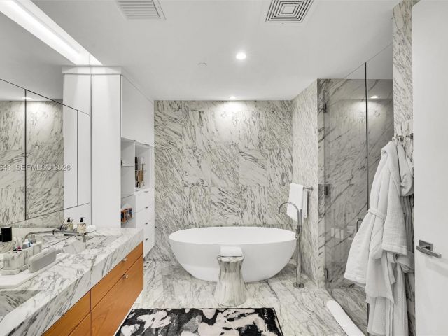 Продажа квартиры #7C - фото 7509413