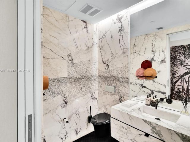 Продажа квартиры #7C - фото 7509415