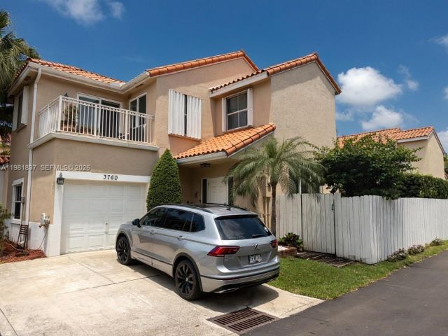 Дом в аренду по адресу 3760 Westminster St - фото 7472313