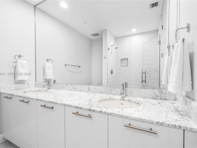 Продажа квартиры #4710 - фото 7517874