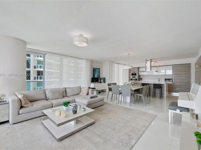 Квартира в аренду номер4-1501 - фото 7489983