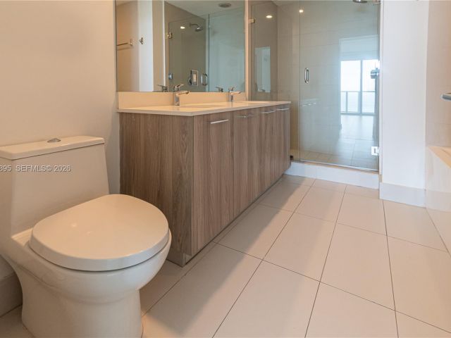 Квартира в аренду номер3101 - фото 7523578