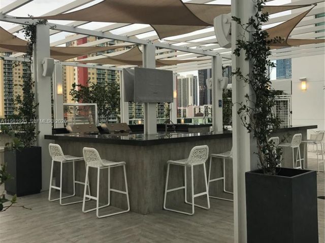 Квартира в аренду номер1701 - фото 7497083