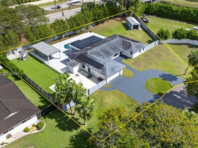 Продажа дома по адресу 11951 SW 120th Ter - фото 7466378