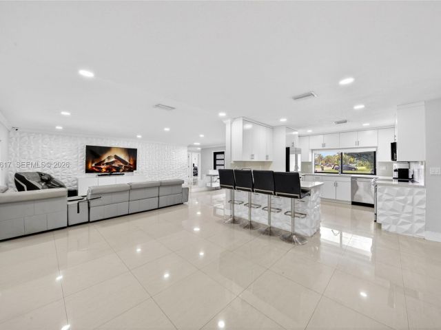 Продажа дома по адресу 11951 SW 120th Ter - фото 7466388