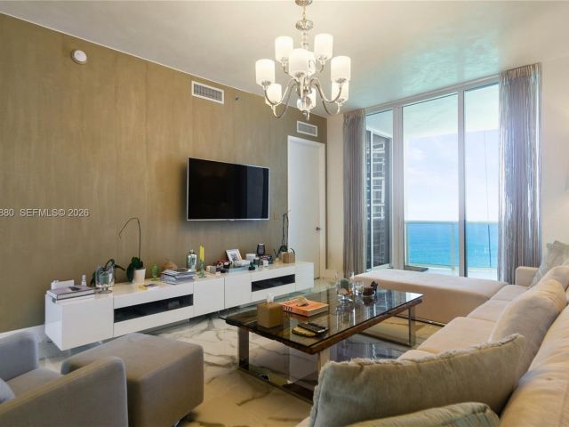 Продажа квартиры #2606 - фото 7497530