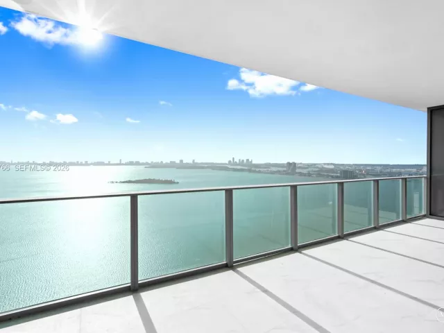 Продажа квартиры #2402 - фото 7525241