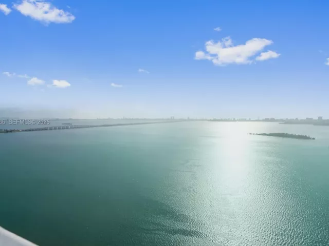 Продажа квартиры #2402 - фото 7525228