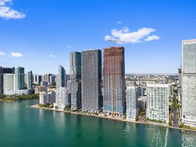 Продажа квартиры #2402 - фото 7525233