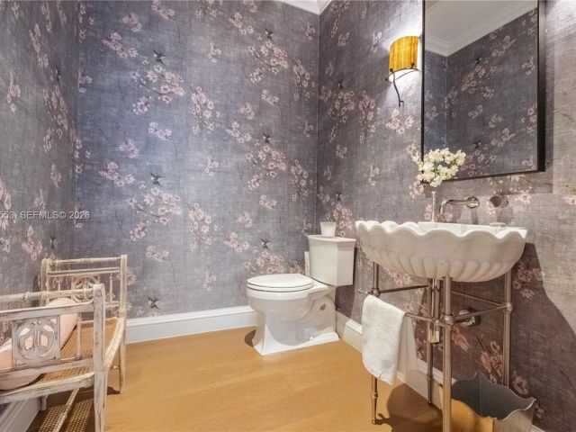 Продажа дома по адресу 743 Almeria Ave - фото 7470927