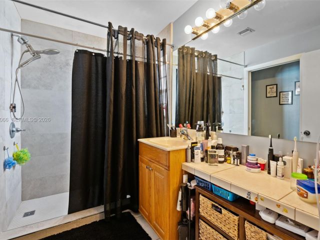 Продажа дома по адресу 10151 SW 138th Ct - фото 7463717