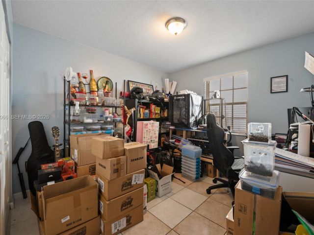 Продажа дома по адресу 10151 SW 138th Ct - фото 7463722