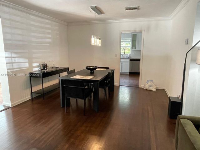 Дом в аренду по адресу 1420 Baracoa Ave - фото 7470733