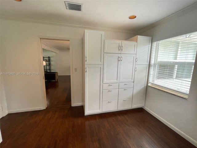 Дом в аренду по адресу 1420 Baracoa Ave - фото 7470742