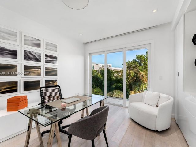 Продажа дома по адресу 741 Harbor Dr - фото 7452256