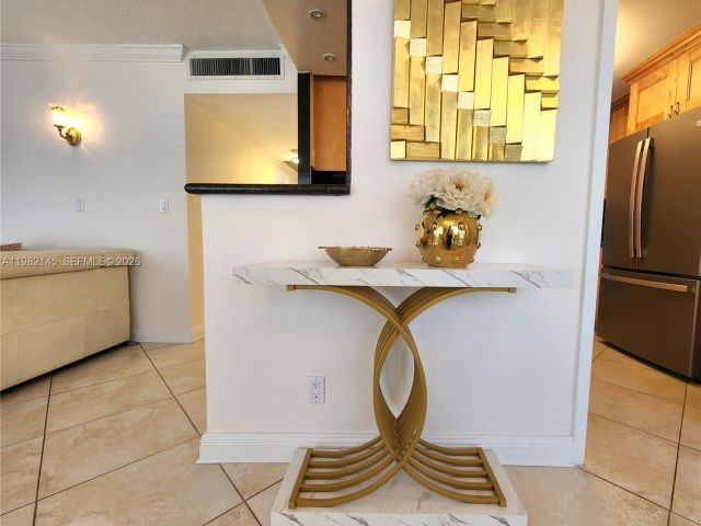 Продажа квартиры #626 - фото 7496995