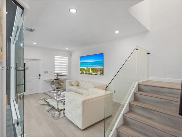 Дом в аренду по адресу 28500 SW 133rd Path 28500 - фото 7535779