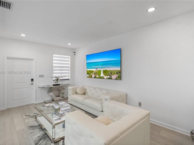 Дом в аренду по адресу 28500 SW 133rd Path 28500 - фото 7535780