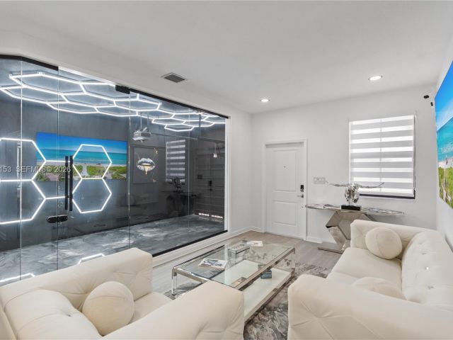 Дом в аренду по адресу 28500 SW 133rd Path 28500 - фото 7535781