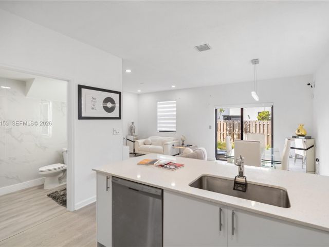 Дом в аренду по адресу 28500 SW 133rd Path 28500 - фото 7535787