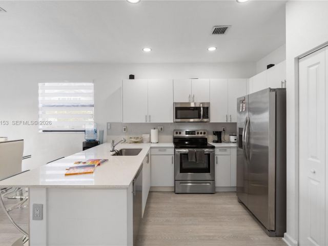 Дом в аренду по адресу 28500 SW 133rd Path 28500 - фото 7535789