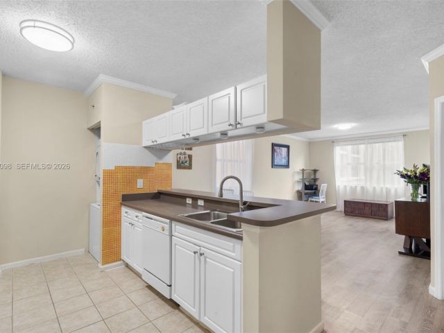 Продажа квартиры #3312 - фото 7524663