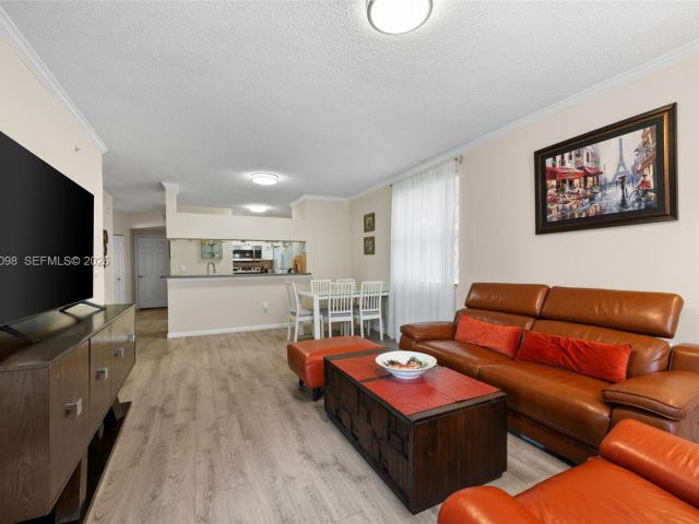 Продажа квартиры #3312 - фото 7524668