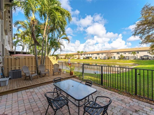 Продажа дома по адресу 11307 SW 238th St - фото 7459041