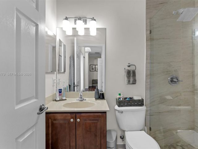 Продажа дома по адресу 11307 SW 238th St - фото 7459052