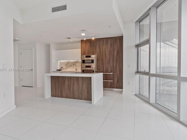 Продажа квартиры #2102 - фото 7488004