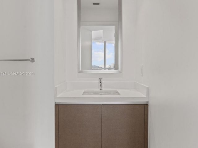 Продажа квартиры #2102 - фото 7488010