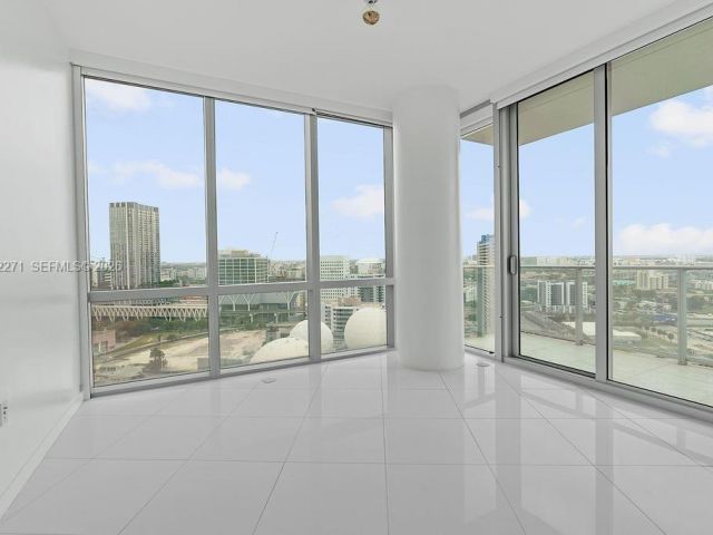 Продажа квартиры #2102 - фото 7488018