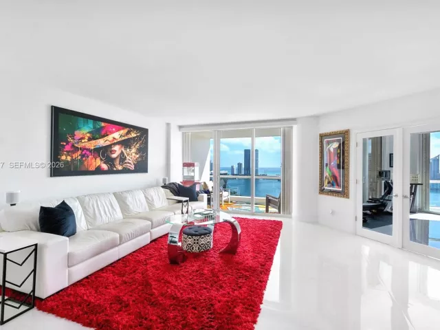 Продажа квартиры #2609 - фото 7490372