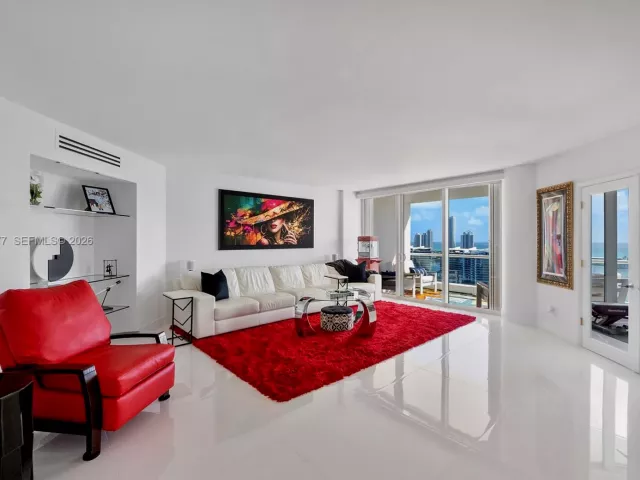 Продажа квартиры #2609 - фото 7490374