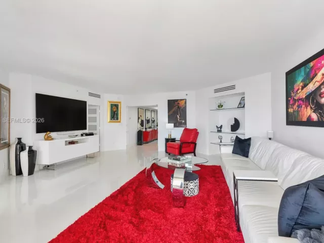 Продажа квартиры #2609 - фото 7490376