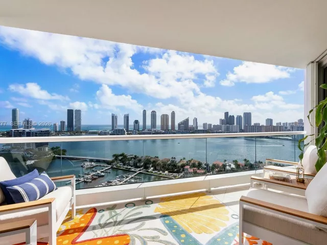 Продажа квартиры #2609 - фото 7490367