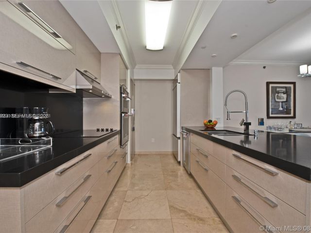 Квартира в аренду номер4004 - фото 7499352