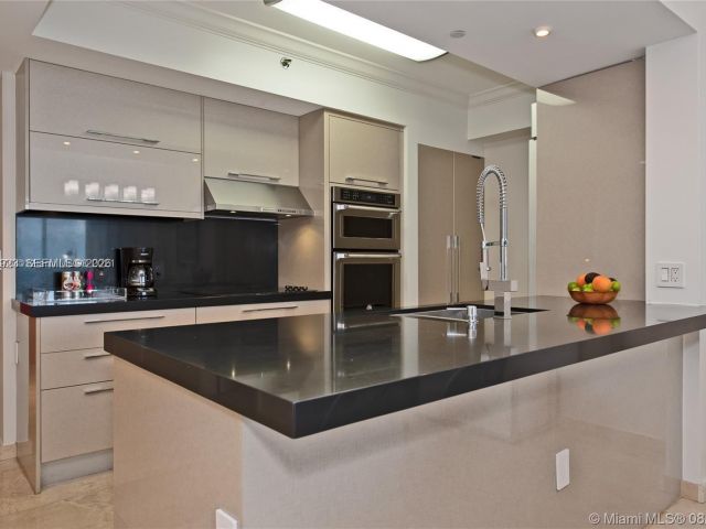 Квартира в аренду номер4004 - фото 7499353