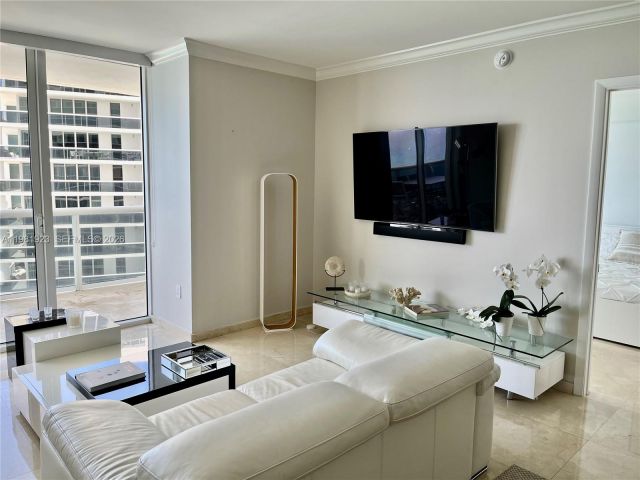 Квартира в аренду номер4004 - фото 7499362