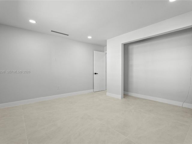 Продажа дома по адресу 11660 Canal Dr - фото 7525588